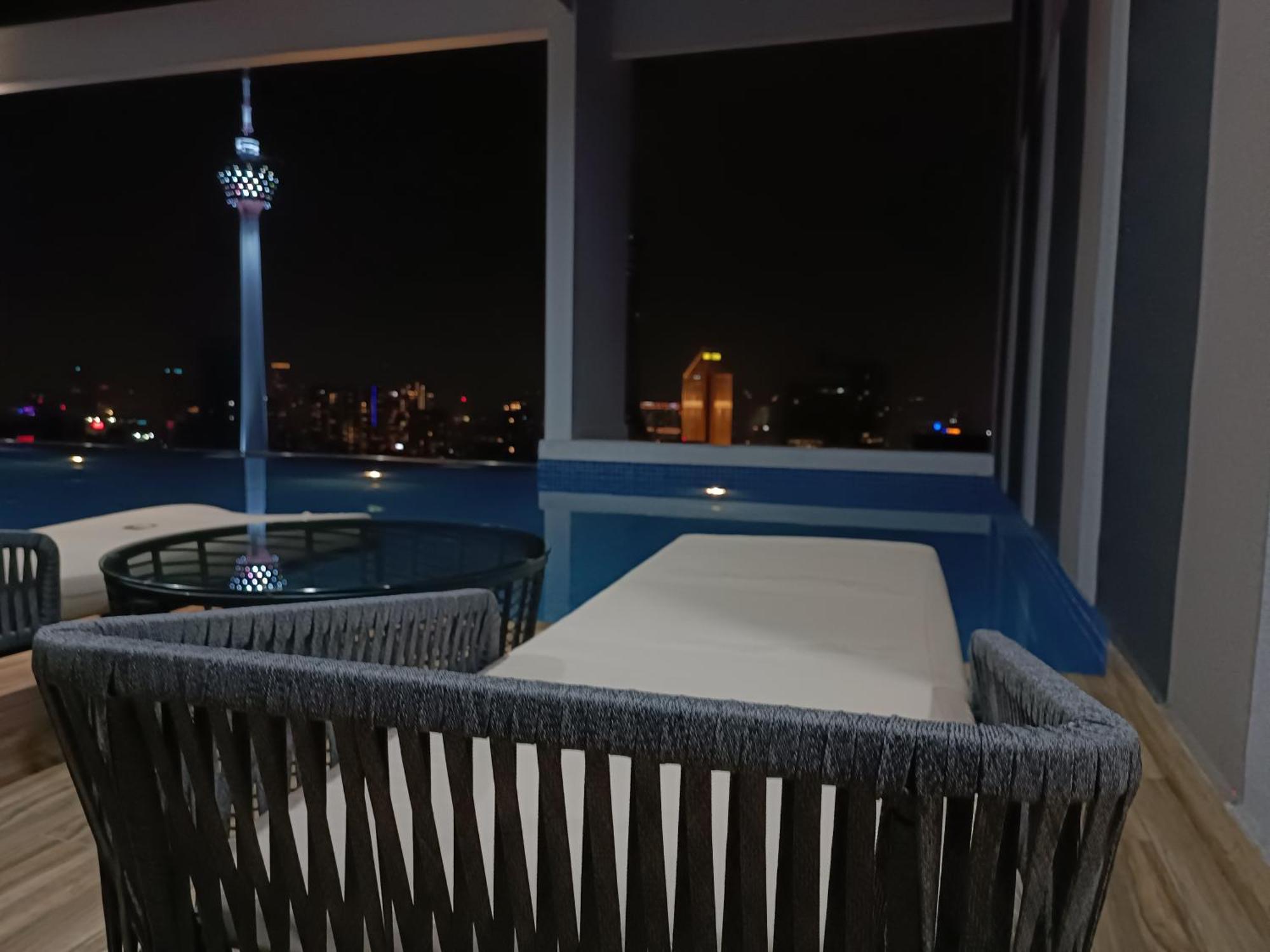 Cl 31b Modern Infinity Pool Klcc View *