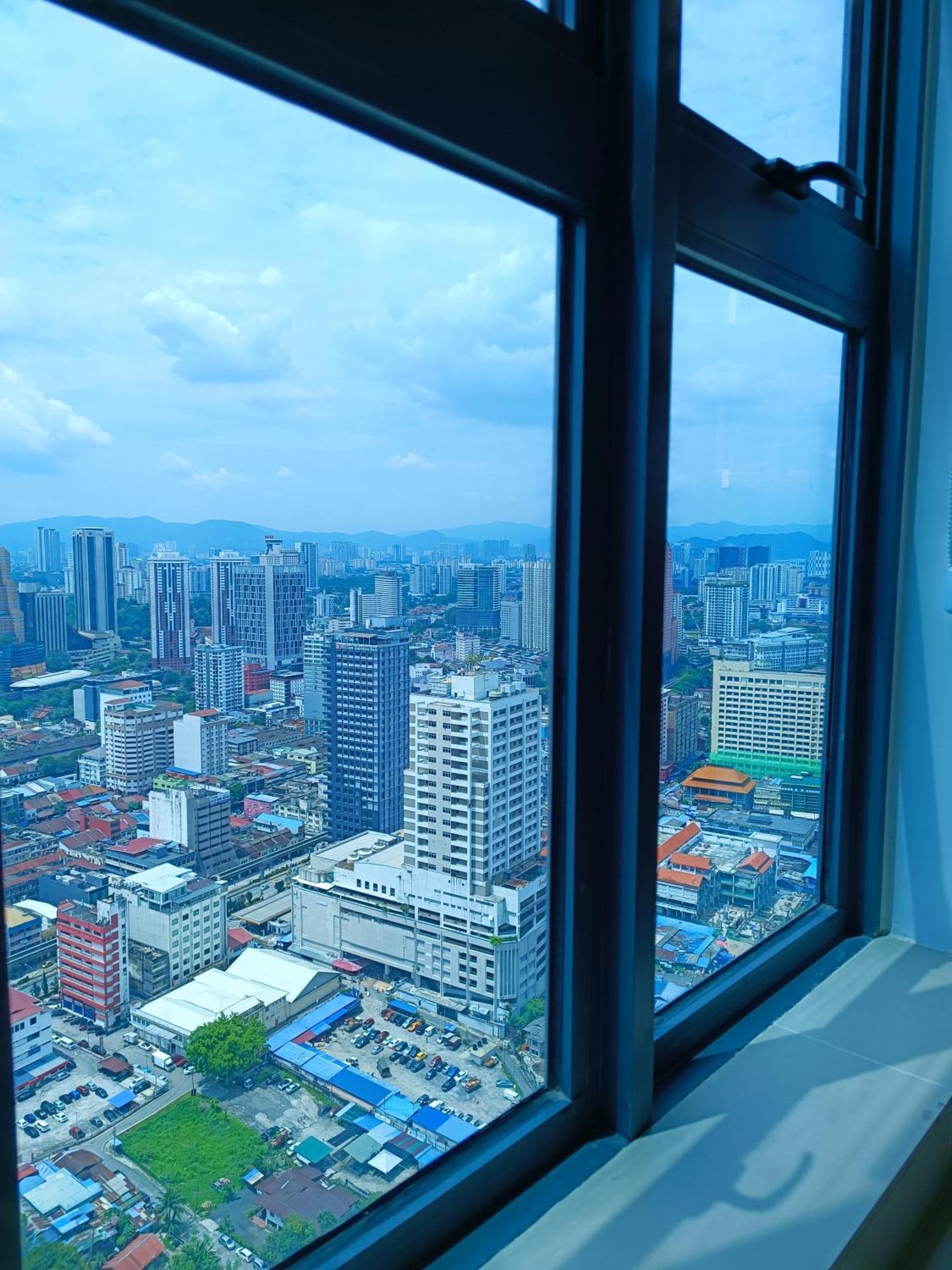 Cl 31b Modern Infinity Pool Klcc View *